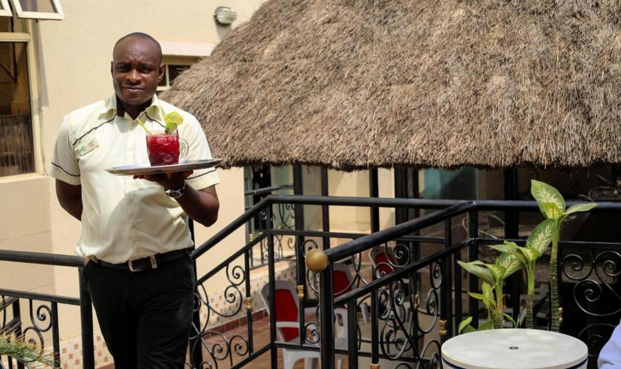 Room In Lodge - Apartment Royale Hotel-3 Bd Apartment Ikeja Eksteriør billede