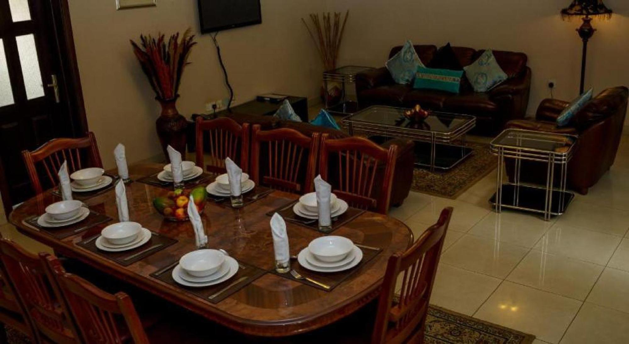 Room In Lodge - Apartment Royale Hotel-3 Bd Apartment Ikeja Eksteriør billede